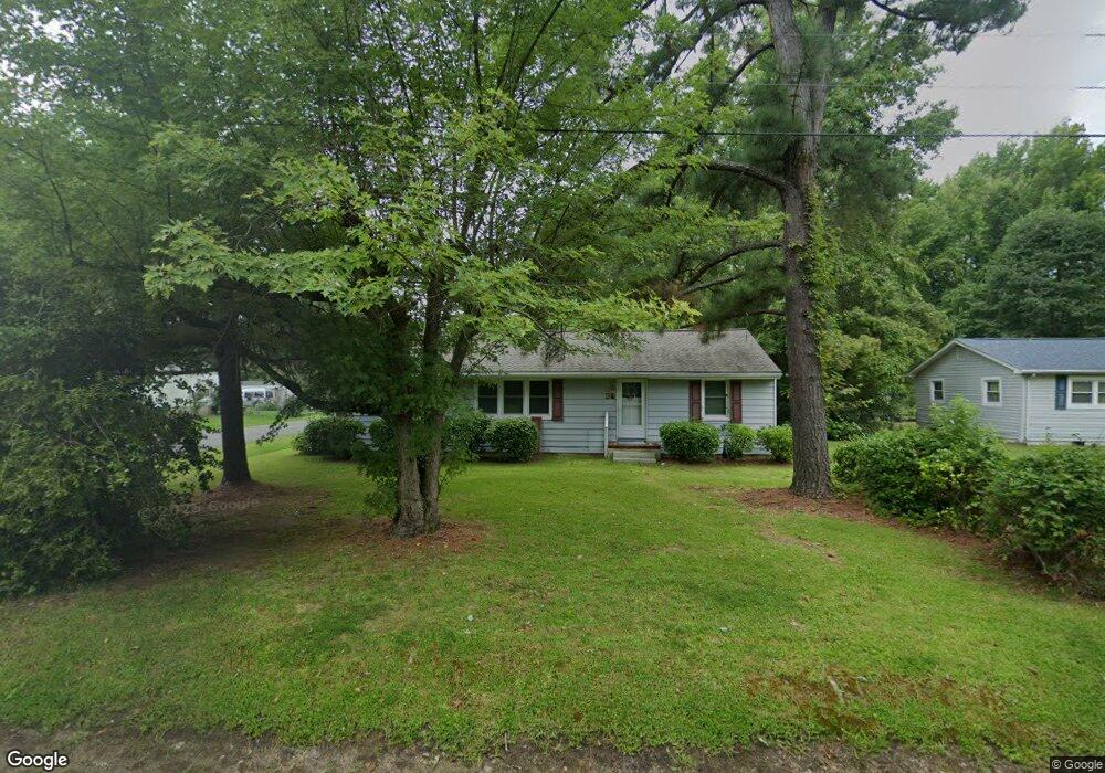 421 Rolando Dr, Colonial Beach, VA 22443 - photo 1