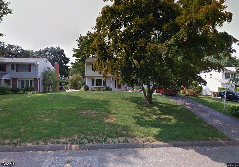 162 Little Hill Dr, Stamford, CT 06905 - photo 1