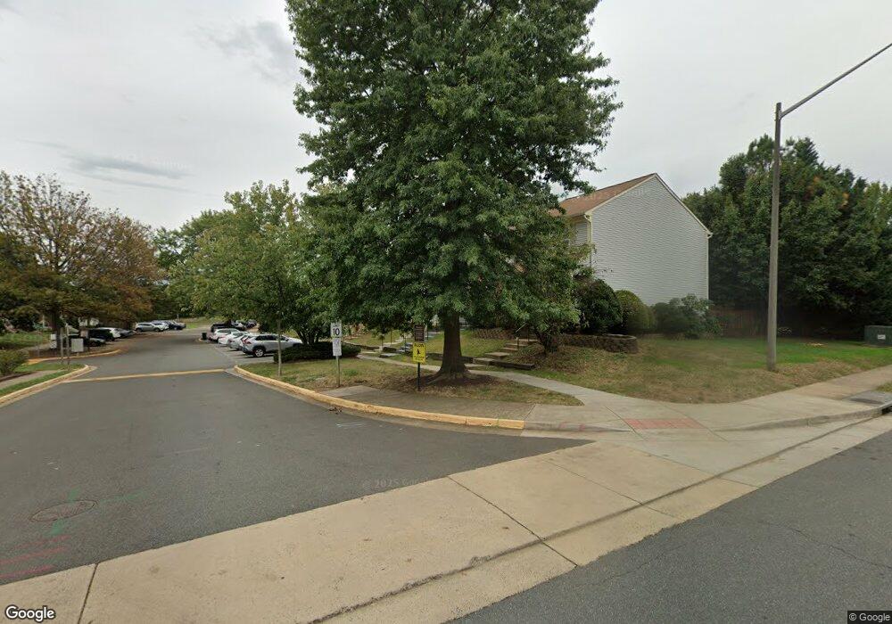 8256 Vernon St, Manassas, VA 20109 - photo 1