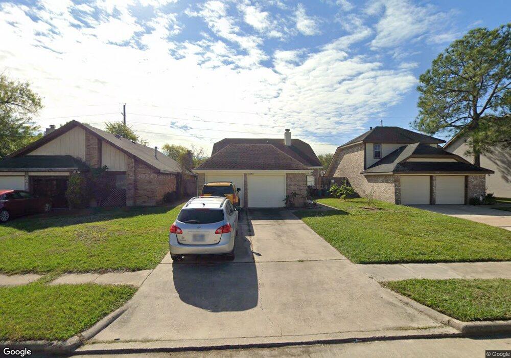3619 Storm Creek Dr, Houston, TX 77088 - photo 1