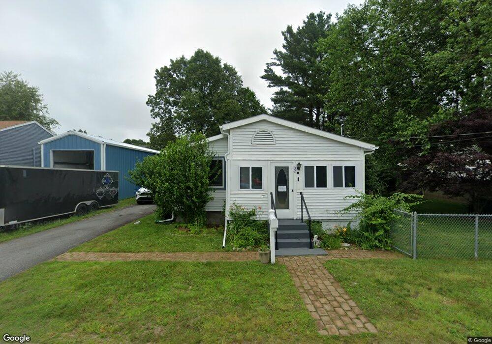 32 Aborn Ave, Warwick, RI 02888 - photo 1