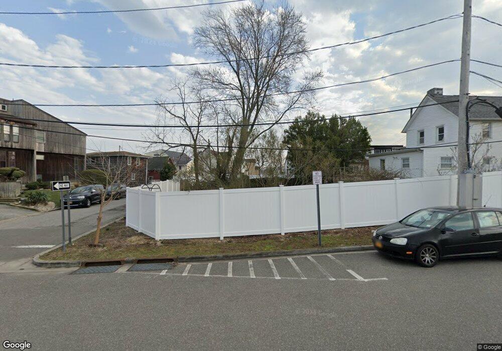 39 North Rd, Bellmore, NY 11710 - photo 1