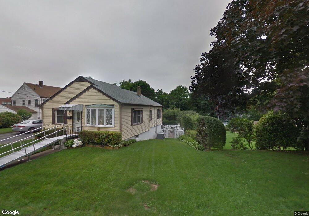 66 Vanner St, Johnston, RI 02919 - photo 1