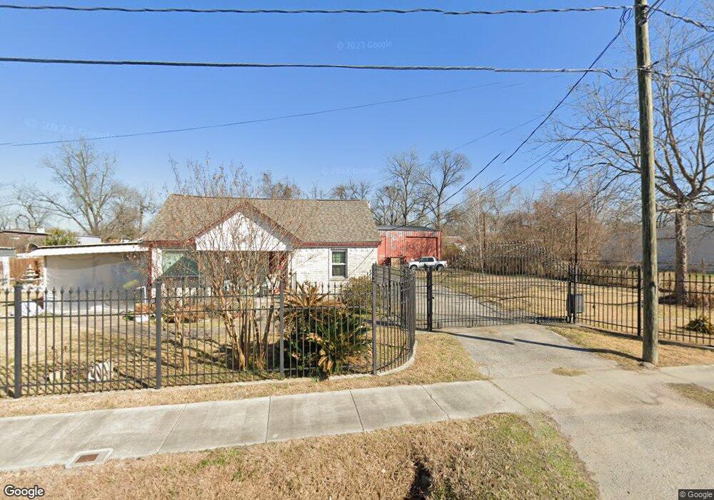 4205 Parker Rd, Houston, TX 77093 - photo 1