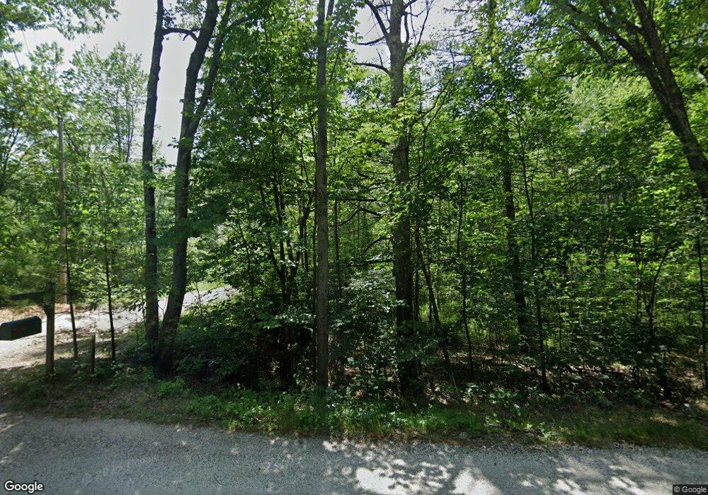 447 Dustin Tavern Rd, Weare, NH 03281 - photo 1