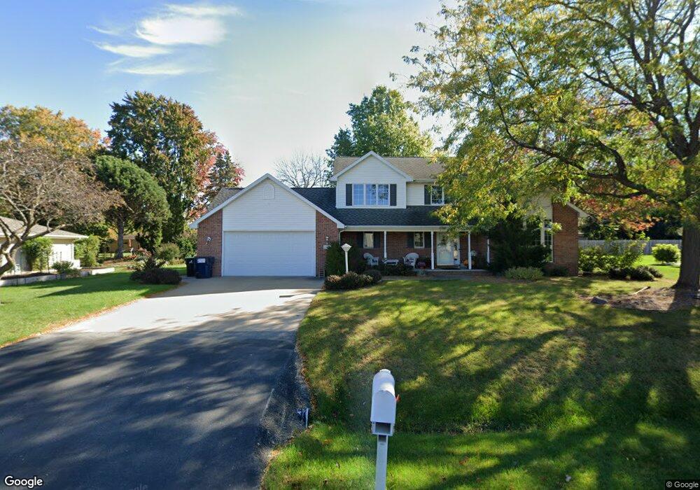 N9638 Darboy Dr, Appleton, WI 54915 - photo 1