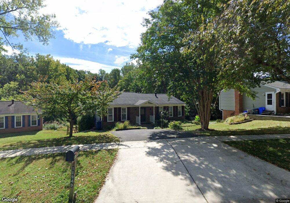 18949 Abbotsford Cir, Germantown, MD 20876 - photo 1