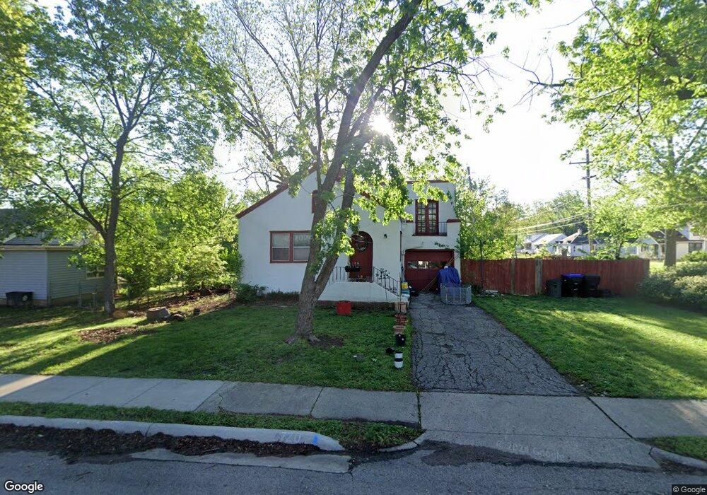 720 SW Park Ln, Topeka, KS 66606 - photo 1