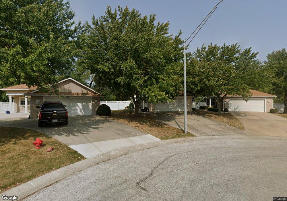 829 NW North Ridge Ct, Blue Springs, MO 64015 - photo 1