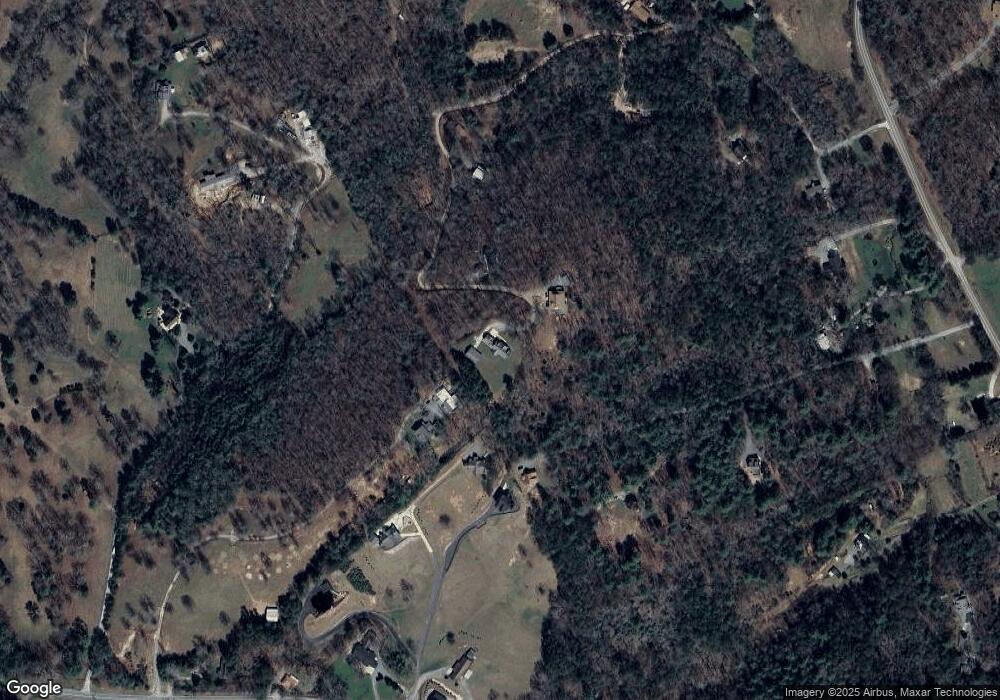 522 Huckleberry Ln, Mineral Bluff, GA 30559 - photo 1