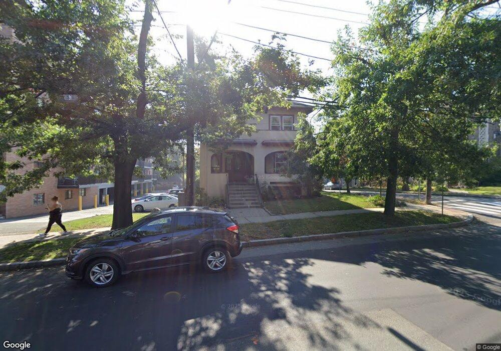 66 Pleasant St, Arlington, MA 02476 - photo 1