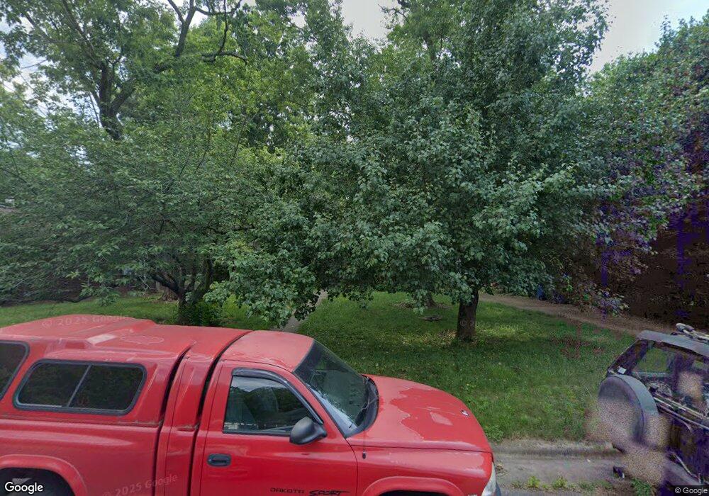 126 Vine St, Statesville, NC 28677 - photo 1