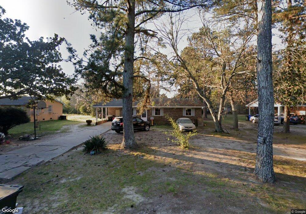 505 Pitt St, Laurinburg, NC 28352 - photo 1