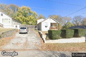 2614 Robinson St, Kansas City, MO 64117