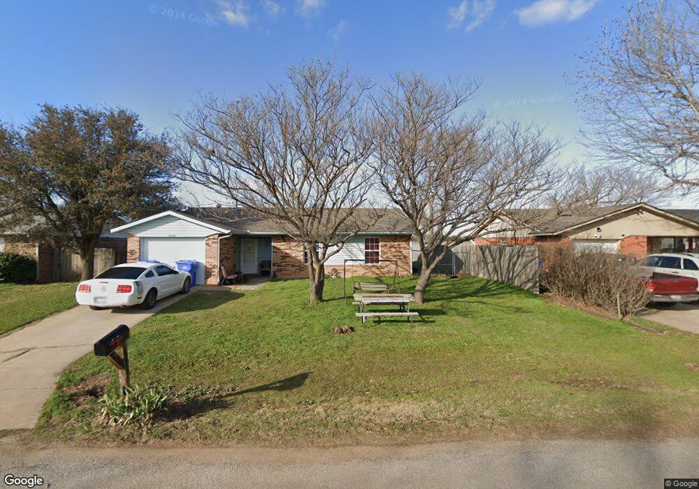 1003 W E Ave, Cache, OK 73527 - photo 1