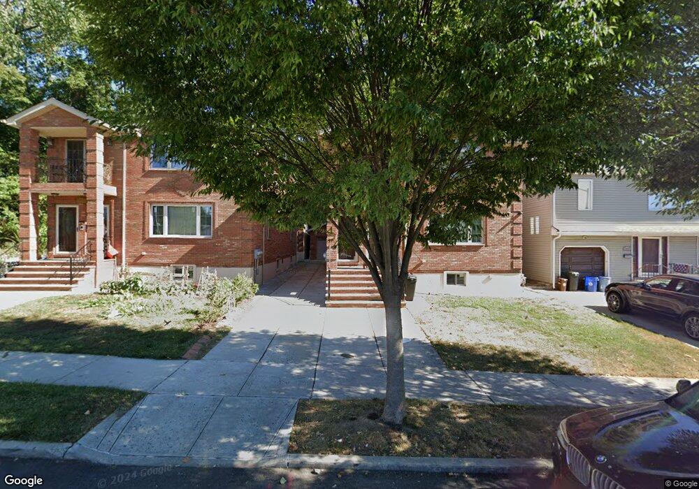 7007 267th St unit FL 2, Glen Oaks, NY 11004 - photo 1