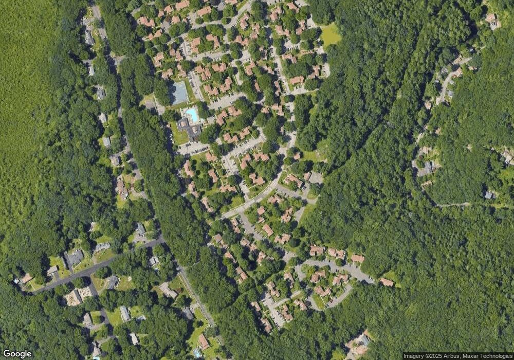 61 Wedgewood Rd unit B, Stratford, CT 06614 - photo 1