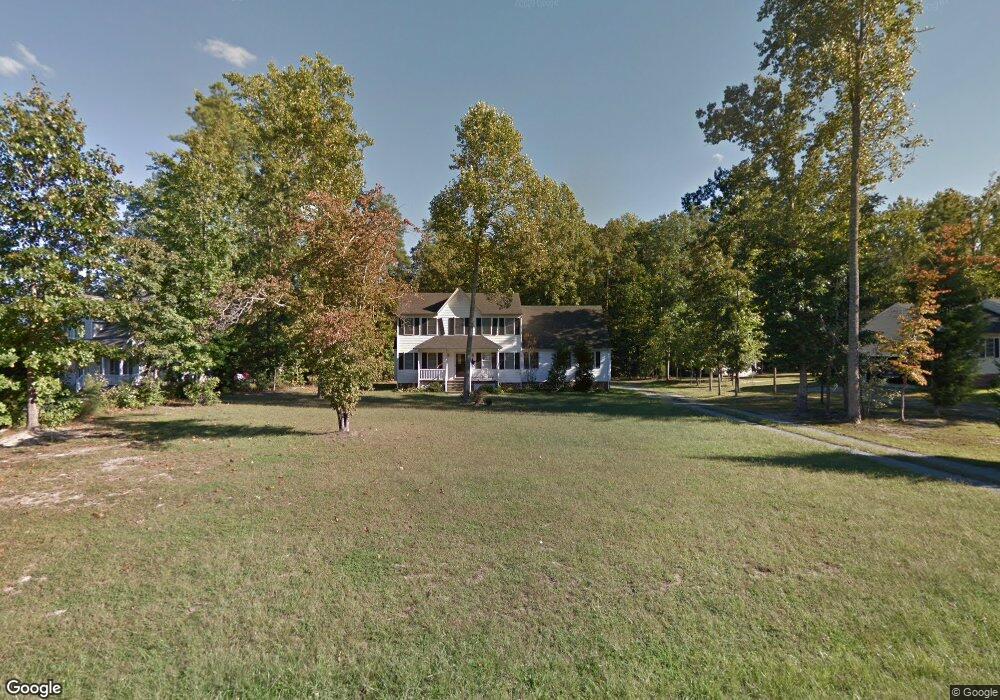 239 Parkwood Dr, Aylett, VA 23009 - photo 1