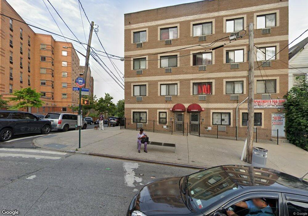 164 W Kingsbridge Rd, Bronx, NY 10463 - photo 1