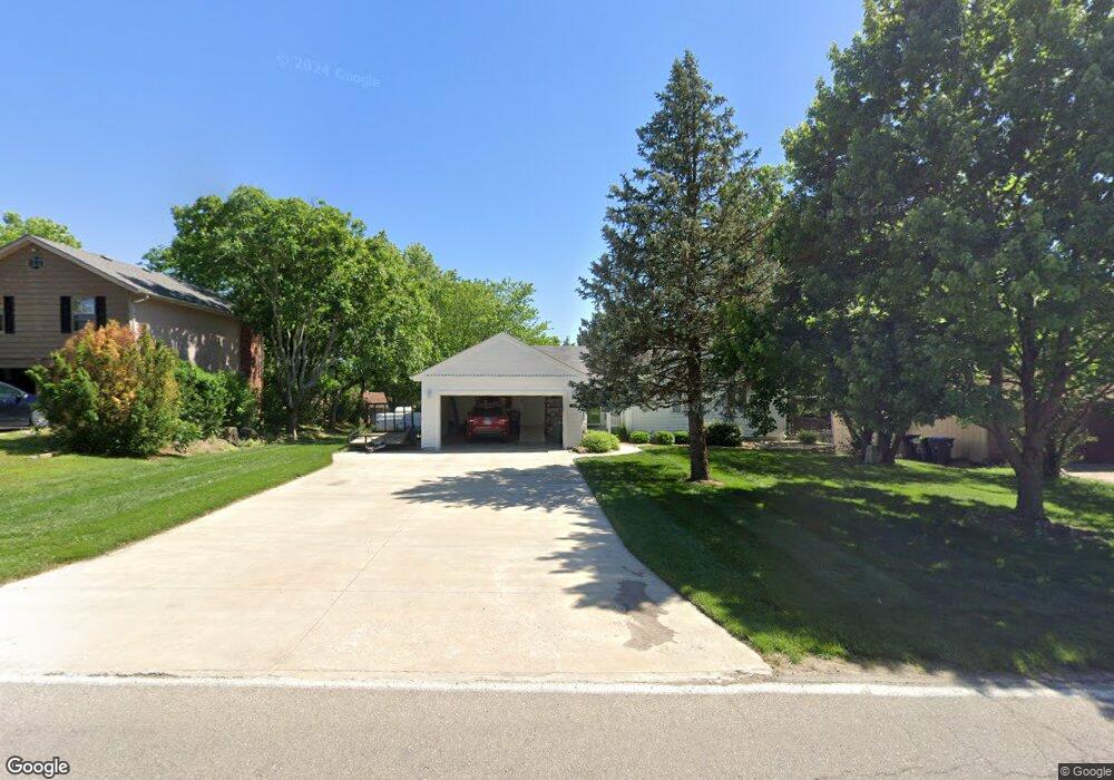 7309 SW 33rd St, Topeka, KS 66614 - photo 1