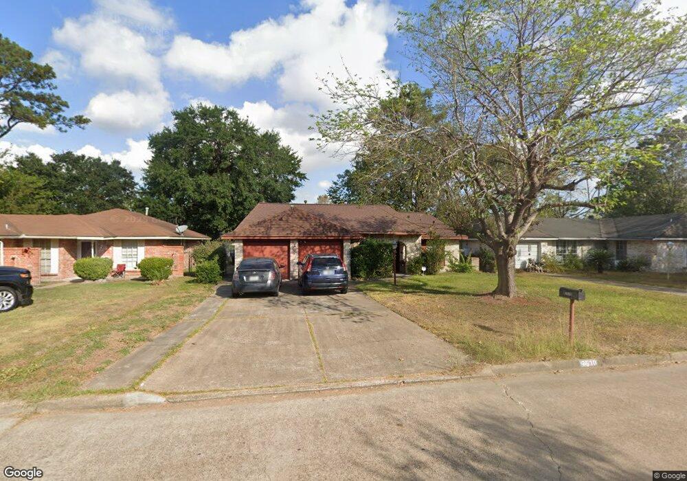 7510 Deadwood Dr, Houston, TX 77040 - photo 1