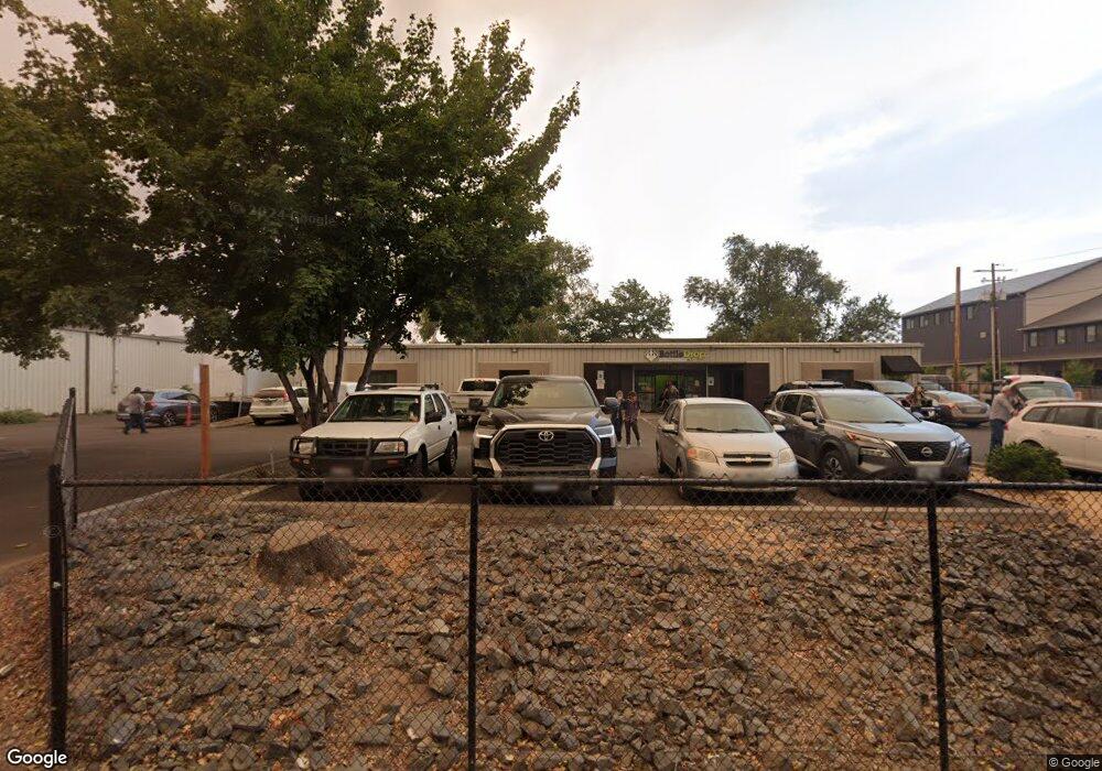 755 NE 2nd St, Bend, OR 97701 - photo 1