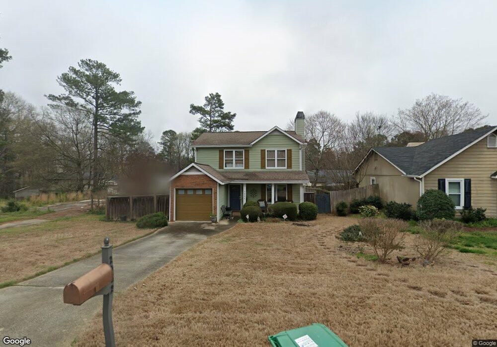 2052 W Morgans Bluff Ct, Lithonia, GA 30058 - photo 1