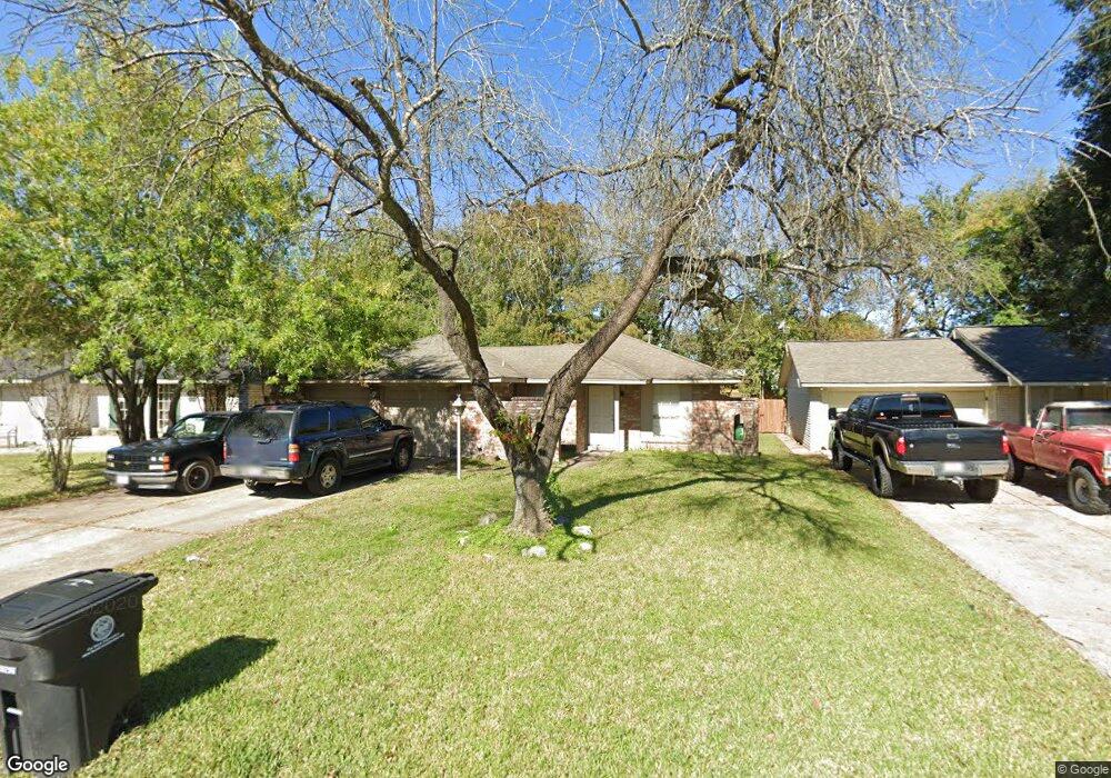 7706 Breezeway St, Houston, TX 77040 - photo 1