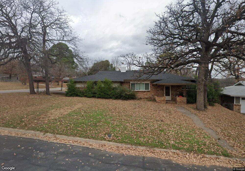 1040 Barbara Ann Dr, Hurst, TX 76053 - photo 1