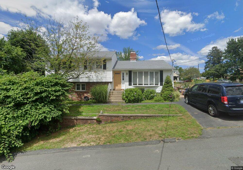 125 Bay View Ave, Riverside, RI 02915 - photo 1