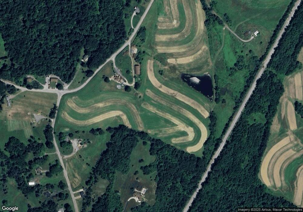 918 Linden Rd, Eighty Four, PA 15330 - photo 1