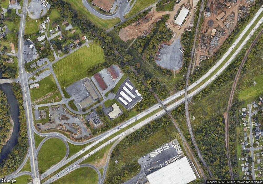 10A Wingco Ln, Reading, PA 19605 - photo 1