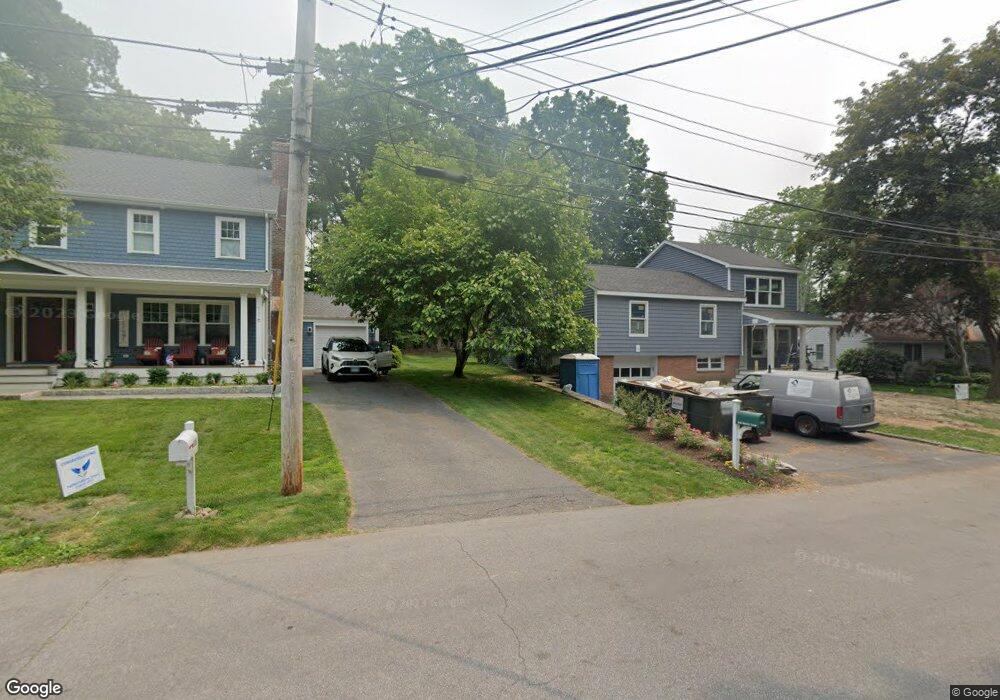 212 Melody Ln, Fairfield, CT 06824 - photo 1