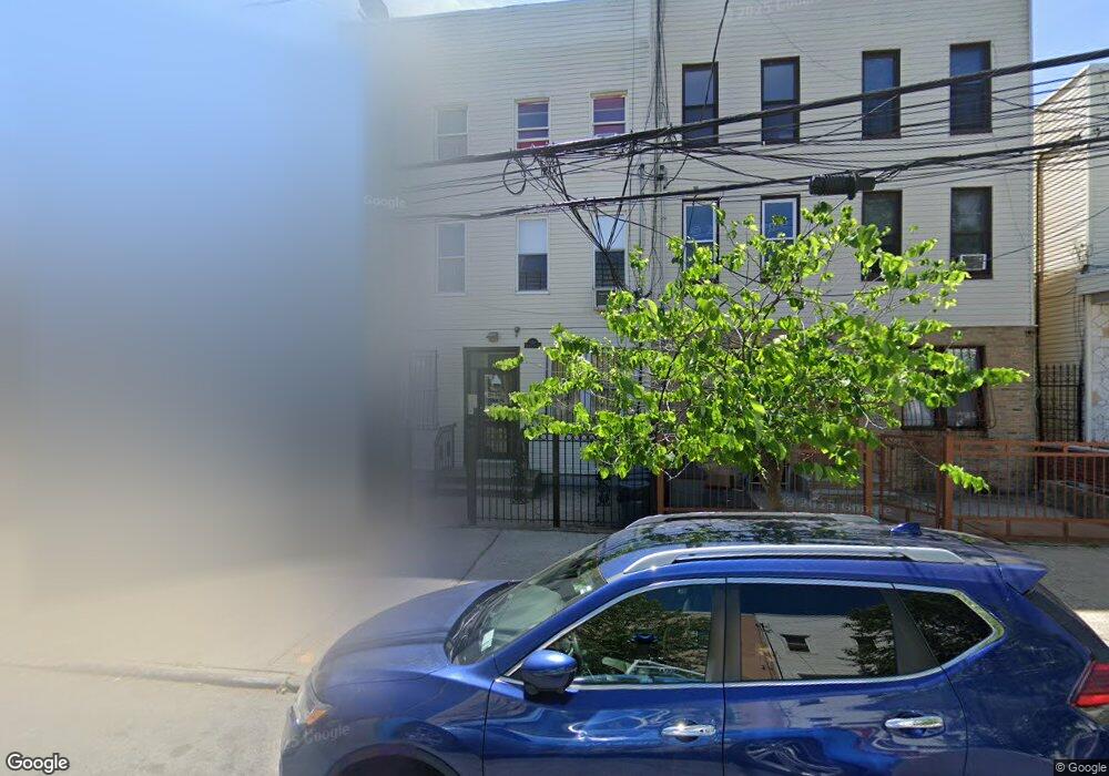 268 Linwood St unit 2R, Brooklyn, NY 11208 - photo 1