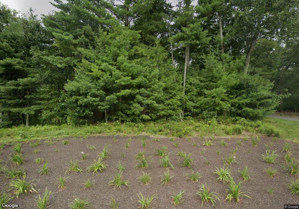 31 Cobblestone Ln, Douglas, MA 01516 - photo 1