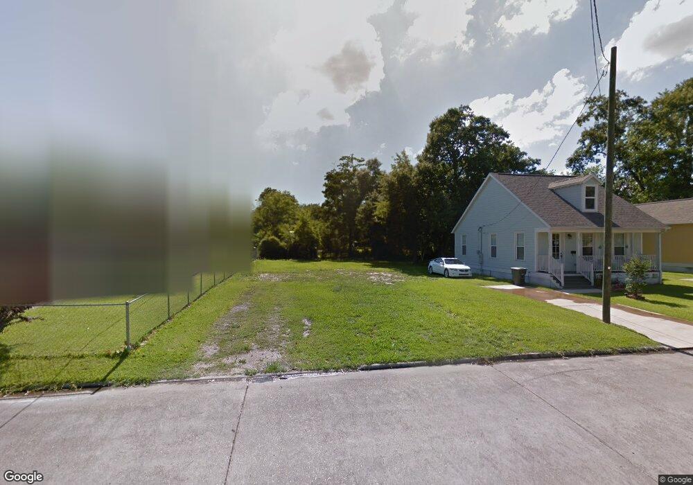 909 Simmons St, Lake Charles, LA 70601 - photo 1