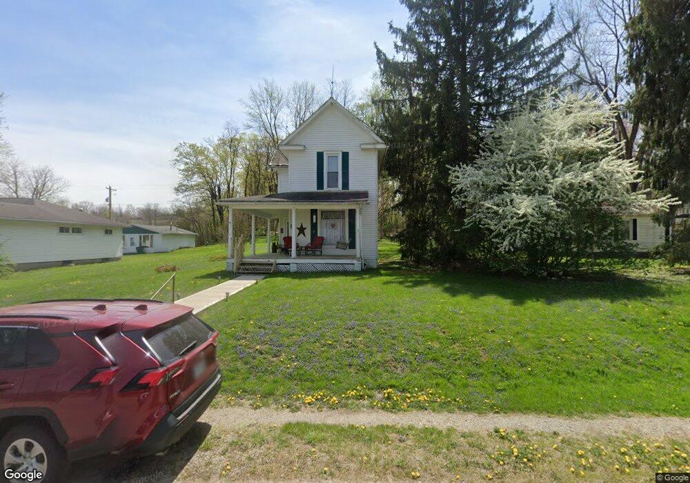611 Main St, Gratiot, OH 43740 - photo 1