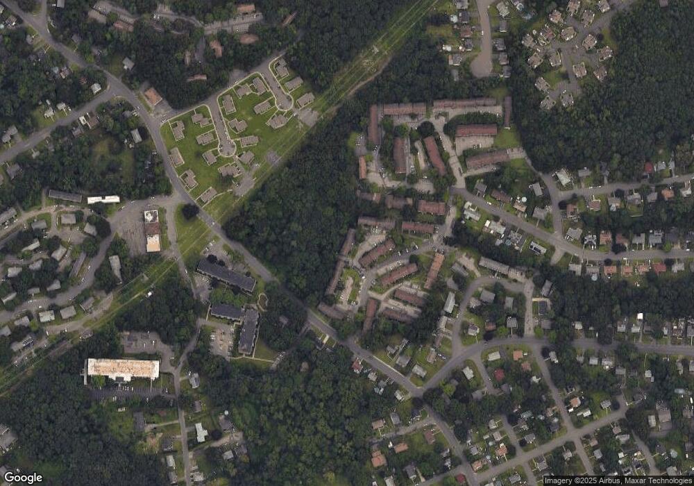 236 Oakville Ave unit F, Waterbury, CT 06708 - photo 1