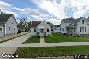 912 Bertch Ave, Waterloo, IA 50702