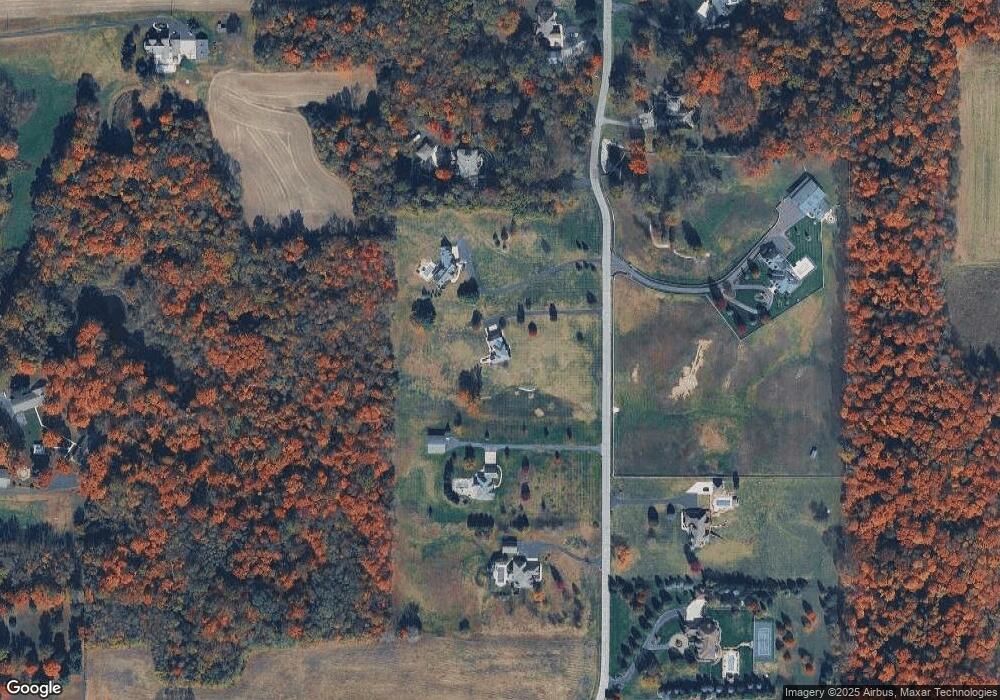 10493 S Auburn Hills Dr, Edinburgh, IN 46124 - photo 1