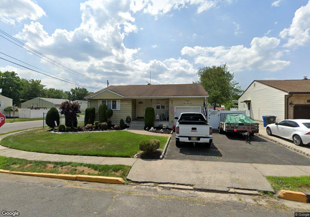 144 Jeffery Rd, Colonia, NJ 07067 - photo 1