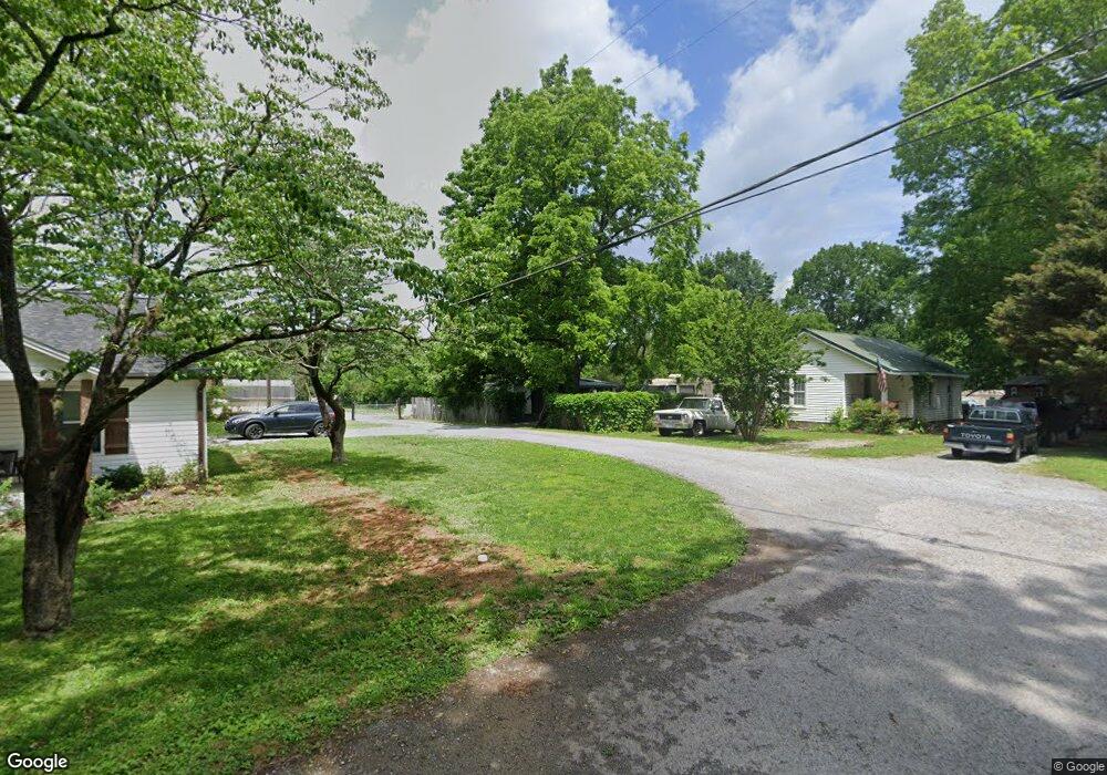 400 Hobson Ave, Shelbyville, TN 37160 - photo 1