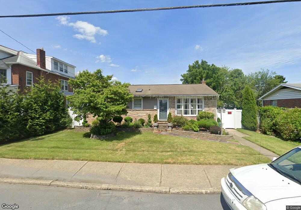 1745 Chapel Ave, Allentown, PA 18103 - photo 1