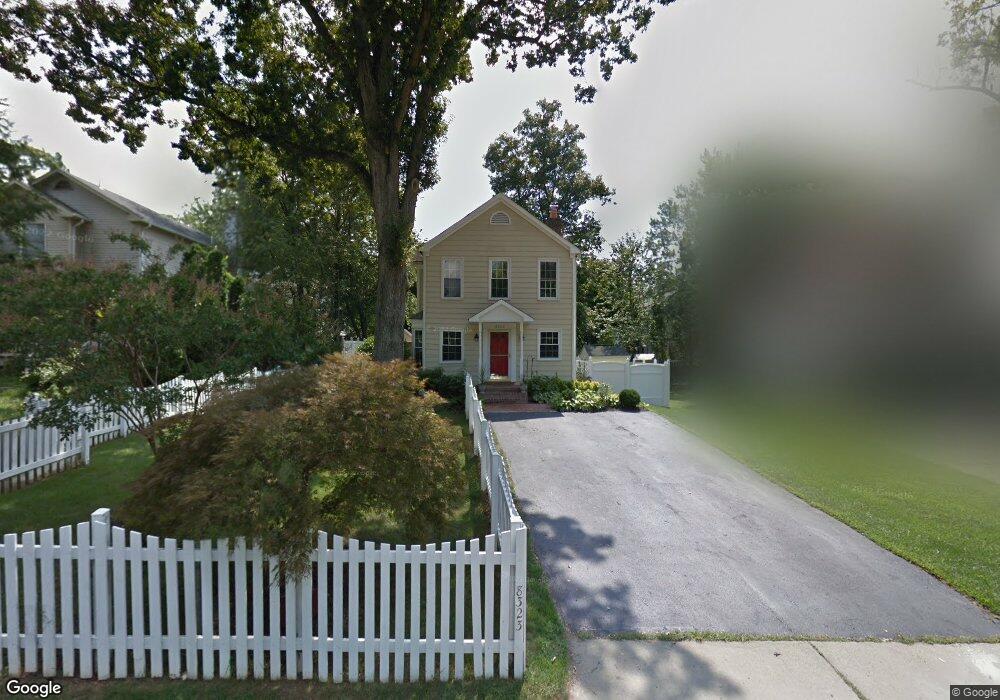 8323 Electric Ave, Vienna, VA 22182 - photo 1