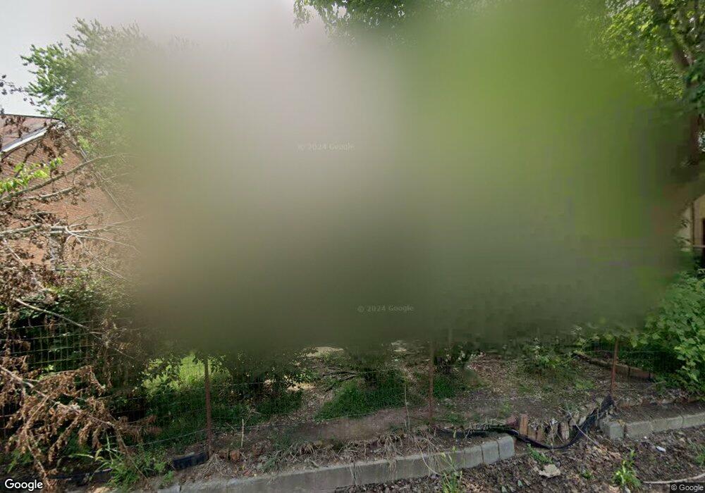 112 Mulberry St, McMinnville, TN 37110 - photo 1