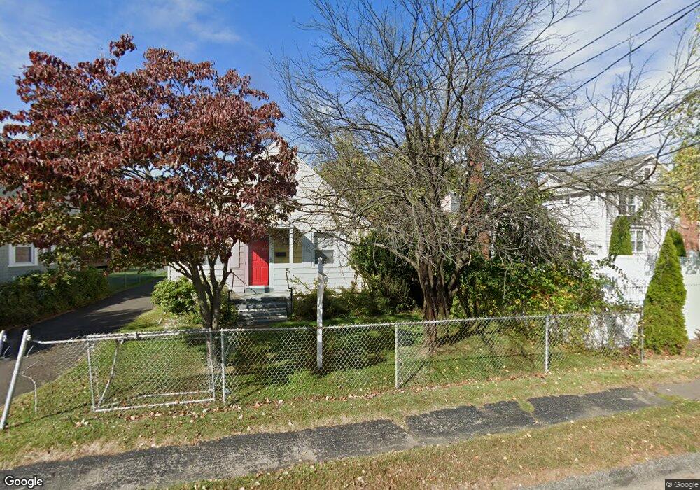 876 Oldfield Rd unit REAR, Fairfield, CT 06824 - photo 1