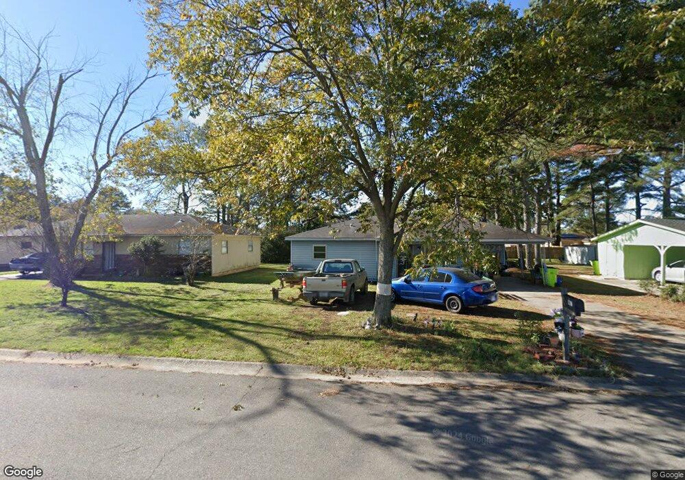 1607 N Maple St, Stuttgart, AR 72160 - photo 1