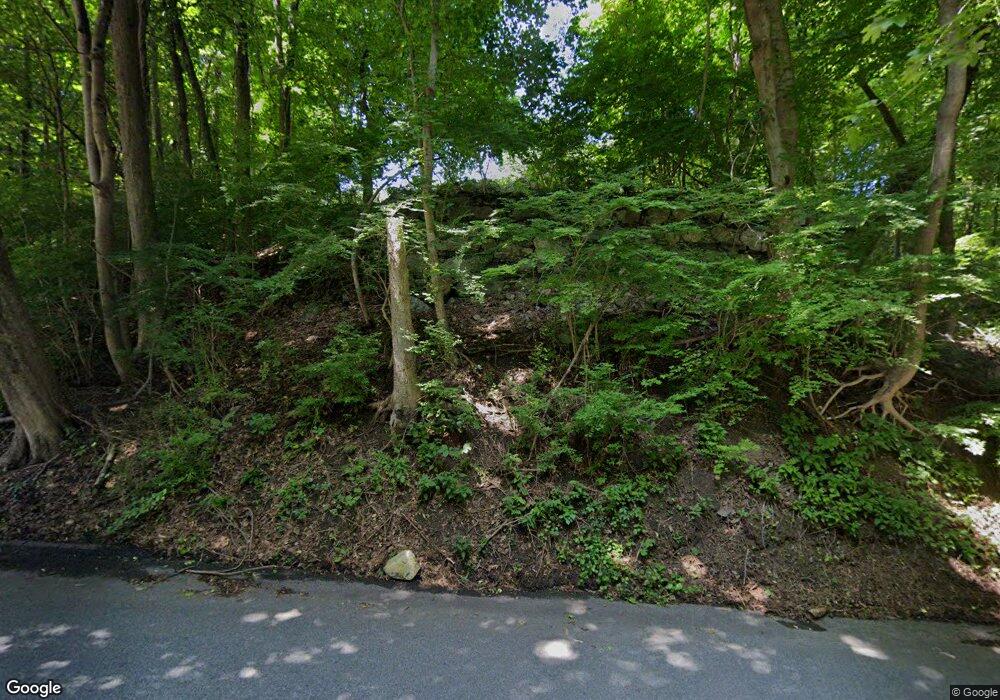 56 Catalpa Rd, Wilton, CT 06897 - photo 1