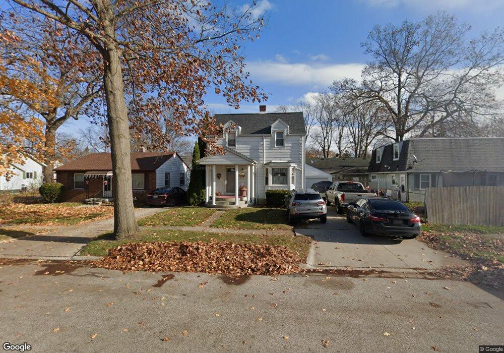 3310 Poplar St, Port Huron, MI 48060 - photo 1