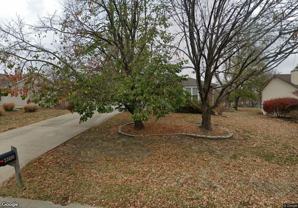 23850 W 57th St, Shawnee, KS 66226 - photo 1